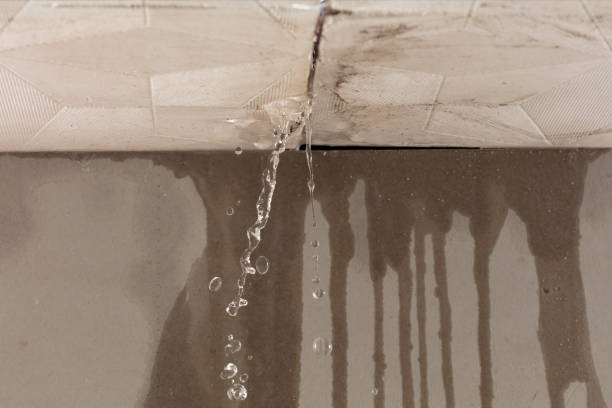 Professional Flood Damage Cleanup technician working in Dibble, OK